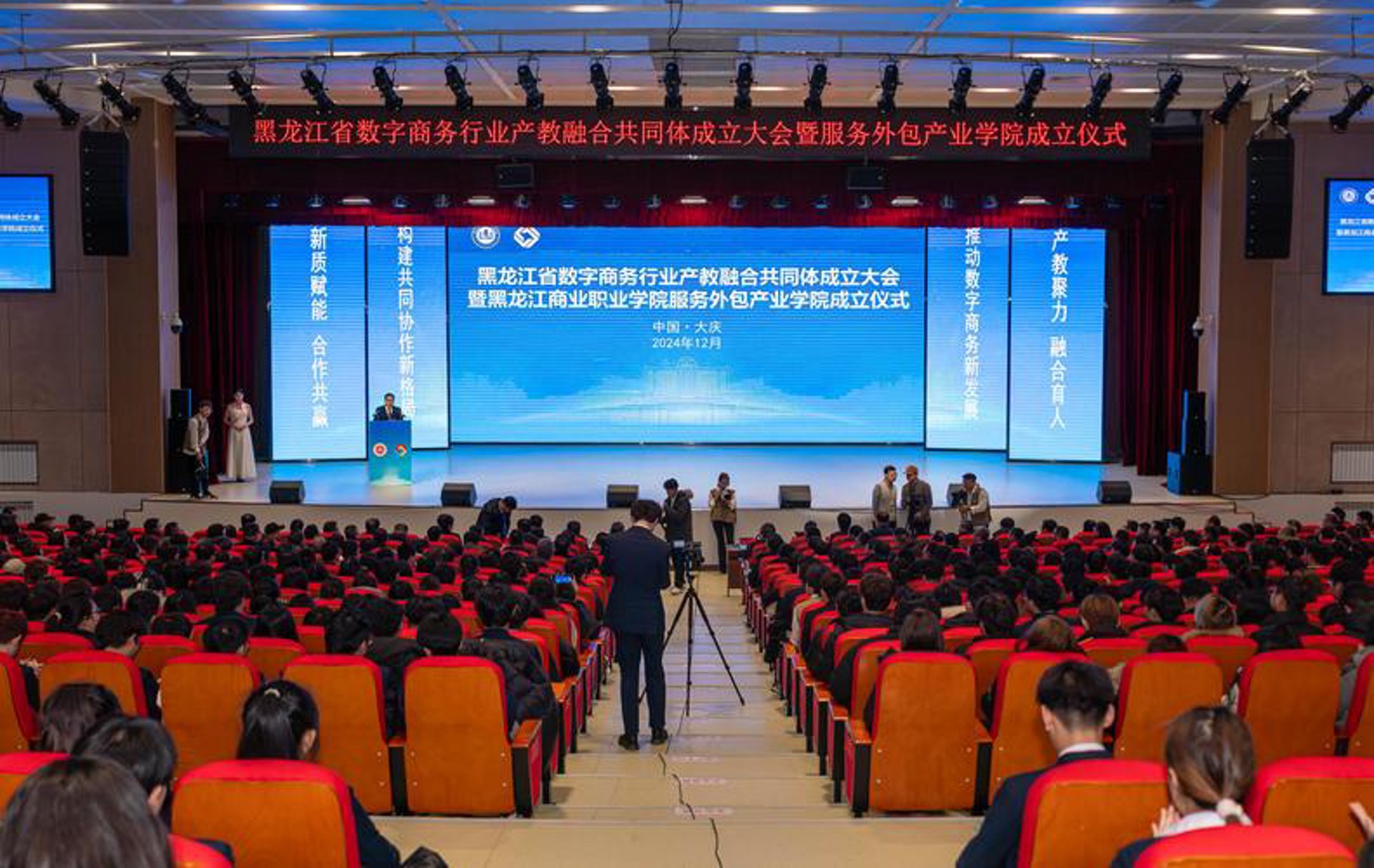 如何为孩子挑选安全又有趣的游乐设备